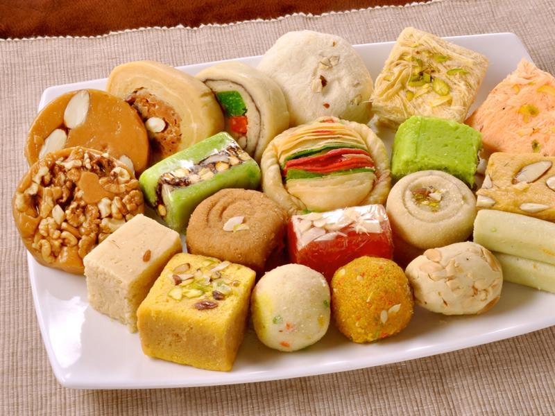 Сладости 40. Вегетарианские сладости. Индийские сладости. Набор индийских сладостей. Десерты.