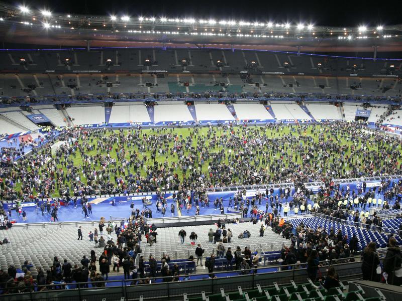 Paris Attacks Horror Visits 80 000 Fans At Stade De France Hindustan Times