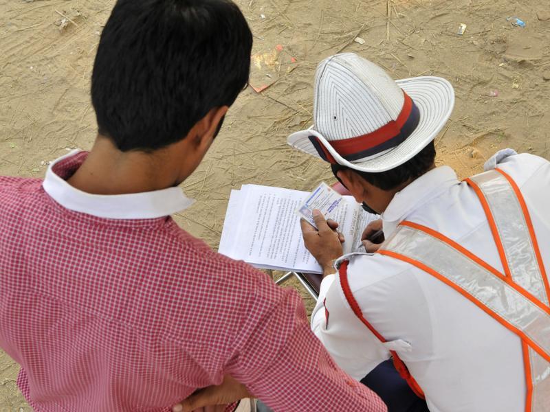 MP Probe ordered against 6 traffic cops in penalty slips scam