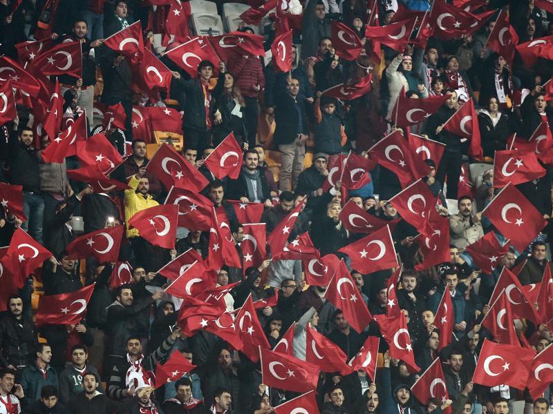 Turkey fans boo minute’s silence for Paris victims, chant ‘Allahu Akbar