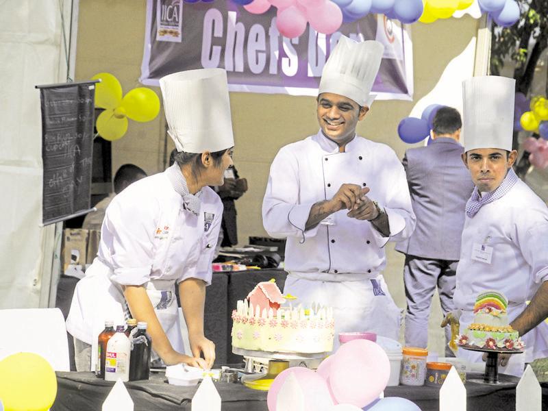 Gurgaon gets cooking tips from celebrity chefs Hindustan Times