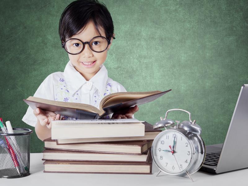 Make friends with intelligent students to do well in school Hindustan