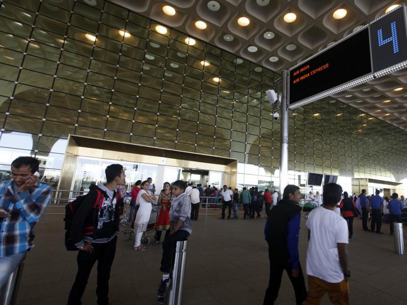 Waiting time in immigration queues ‘has almost doubled’ at Mumbai ...