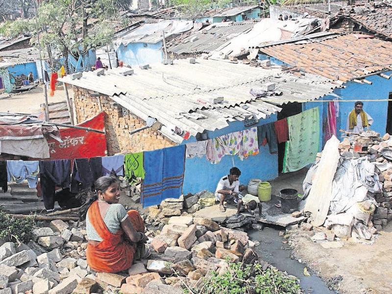 70 Ranchi slum dwellers still defecate in open Survey Hindustan Times