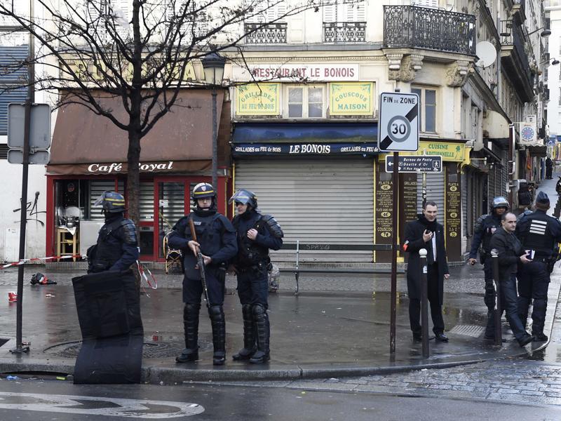 Paris Police Station Attacker Had Knife, Explosives Vest: Govt | World ...