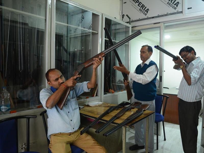 Gun Rajya Armed and dangerous for fighting elections Latest News