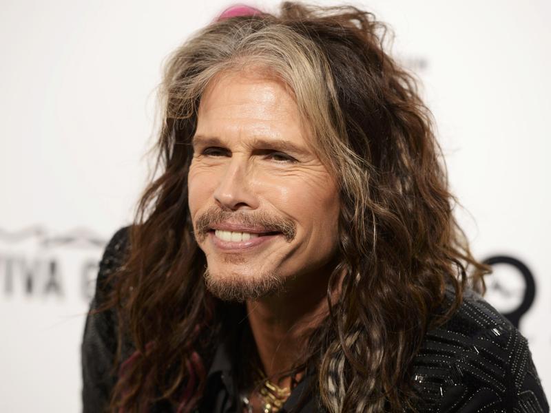 Steven Tyler Confirms Relationship With Assistant 39 Years His Junior Hindustan Times