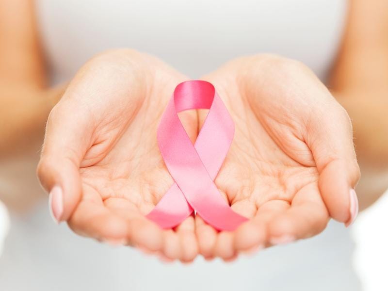 Going to bed too soon after eating may increase the risk of breast cancer coming back, says a study. (Shutterstock)