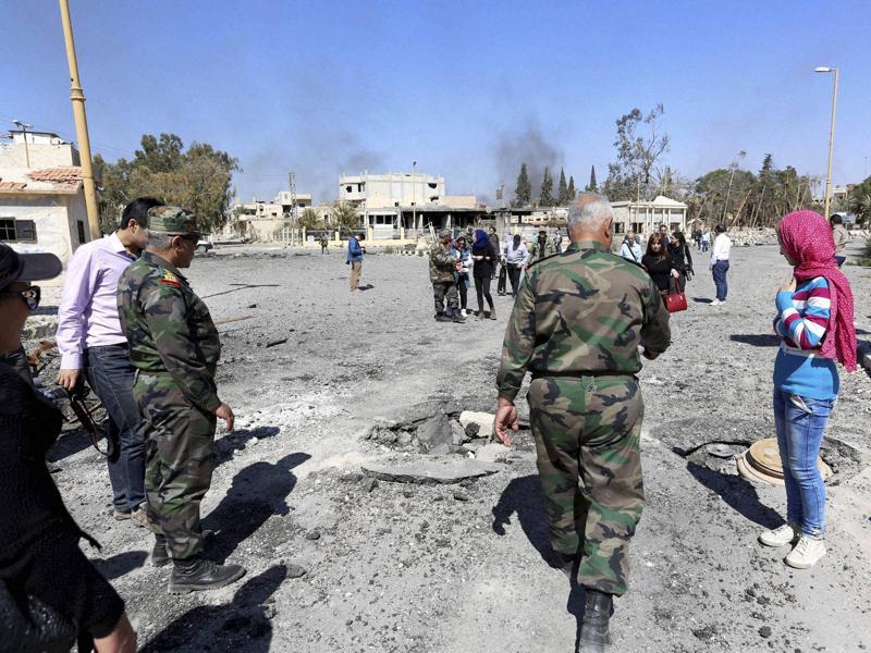 Syrian Forces Enter Islamic State Held Town Near Palmyra World News Hindustan Times