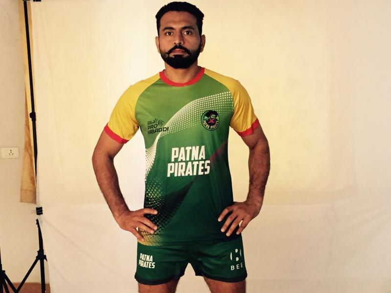 yellow patna pirates jersey