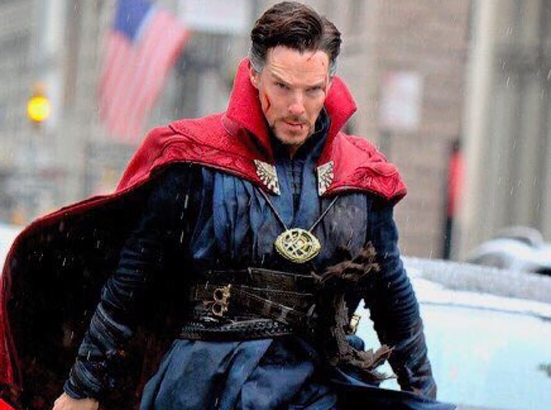 Doctor Strange Trailer: Benedict Cumberbatch Stars In Mind-bending Fun ...