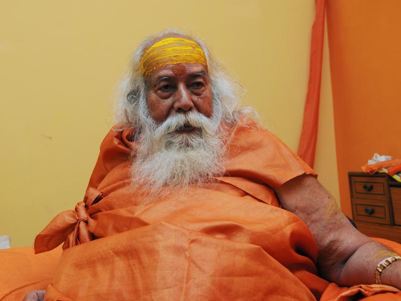 File photo of the Shankaracharya of Dwaraka-Sharda Peeth Swami Swaroopanand Saraswati. (HT File Photo)