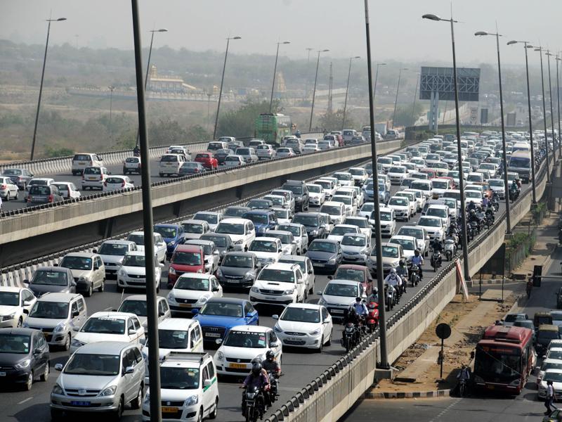 Odd-even plan: Delhi HC seeks AAP govt’s reply on traffic restrictions ...