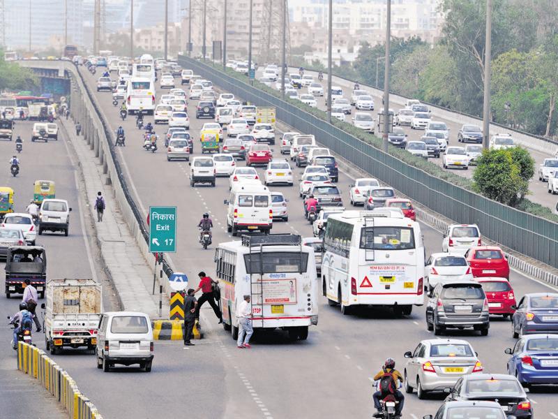 DelhiGurgaon expressway not pedestrianfriendly