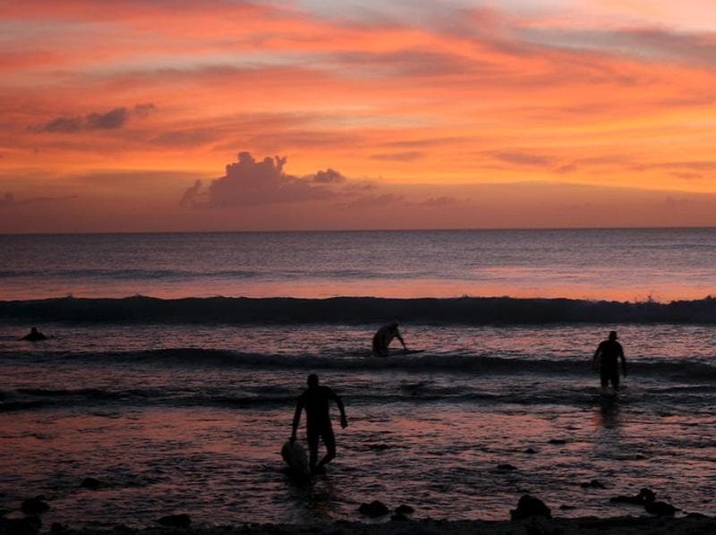 Kiribati fishermen lost at sea for 7 days, found in six minutes | World ...