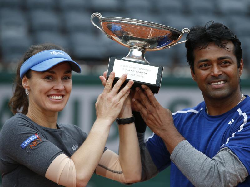 Paes, Hingis complete mixed doubles Career Slam with French Open win
