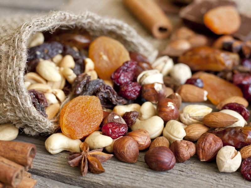 Eating nuts can reduce the risk of death from prostate cancer Health