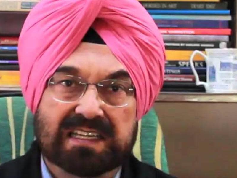 aap-asks-capt-to-apologise-for-insulting-punjabi-origin-canadian