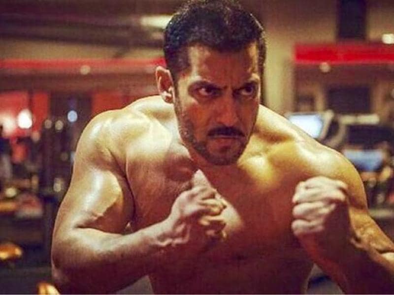 Sultan Review By Anupama Chopra This Is An Over Sized Salman Slam Hindustan Times Дочь сара (sara ali khan), сын ибрагим (ibrahim ali khan), сын таймур (taimur ali khan) мать: sultan review by anupama chopra this