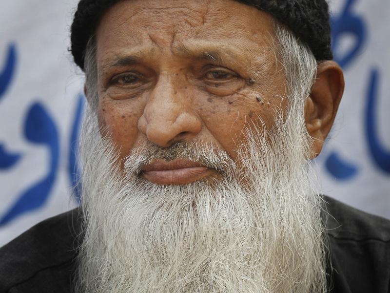 Pakistani Philanthropist Abdul Sattar Edhi Critical In Hospital World News Hindustan Times 0304