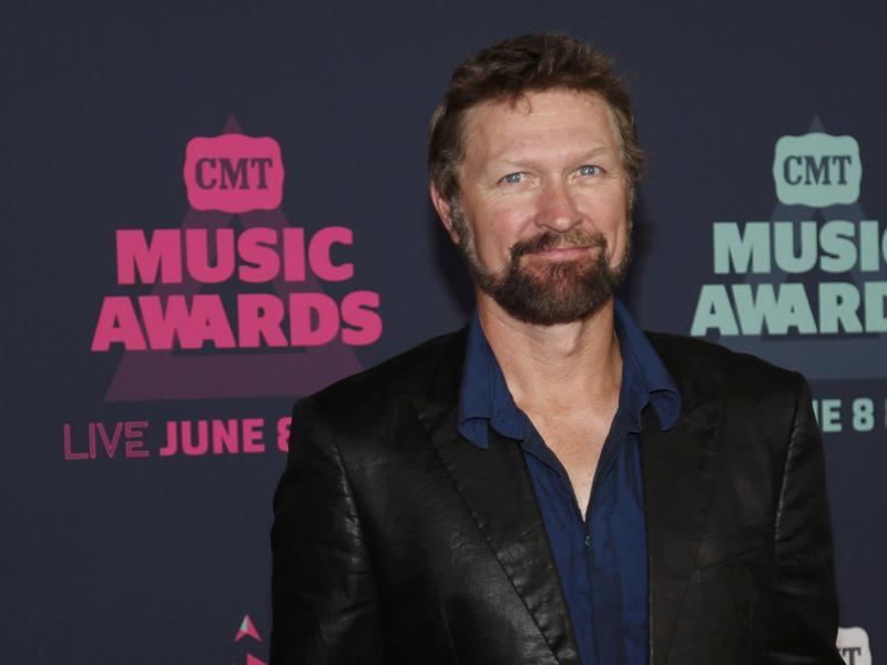 US country singer Craig Morgan's son dies in freak boating ...