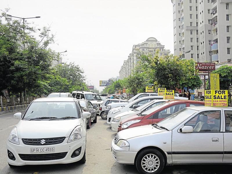 Now, get parking space before buying a car in Ghaziabad Hindustan Times