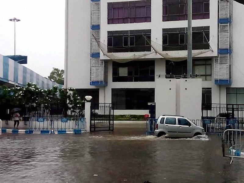 Bengal Floods 58 000 People Affected Red Alert Issued In Jalpaiguri Bengal Floods 58 000 People Affected Red Alert Issued In Jalpaiguri