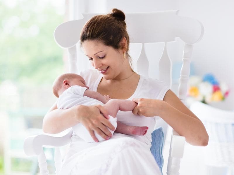 Breastfeeding premature babies protects them from infection Health