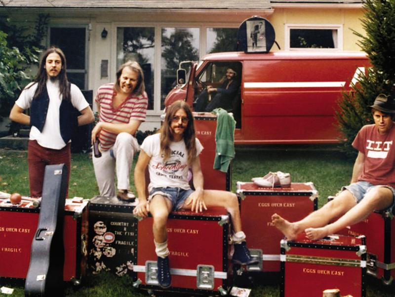 Download Central Crank up some Eggs Over Easy Hindustan Times