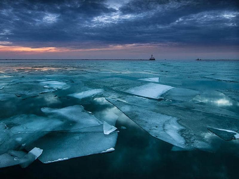 14 Most Amazing Photos Of Frozen Lakes Oceans And Ponds You Ll Ever See Hindustan Times