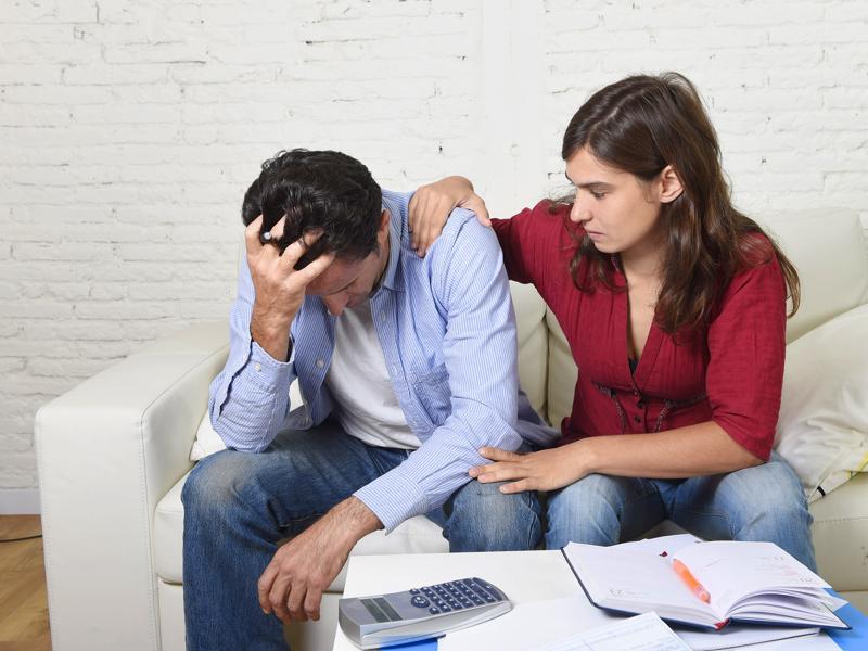 Being family’s sole breadwinner may affect your health Hindustan Times