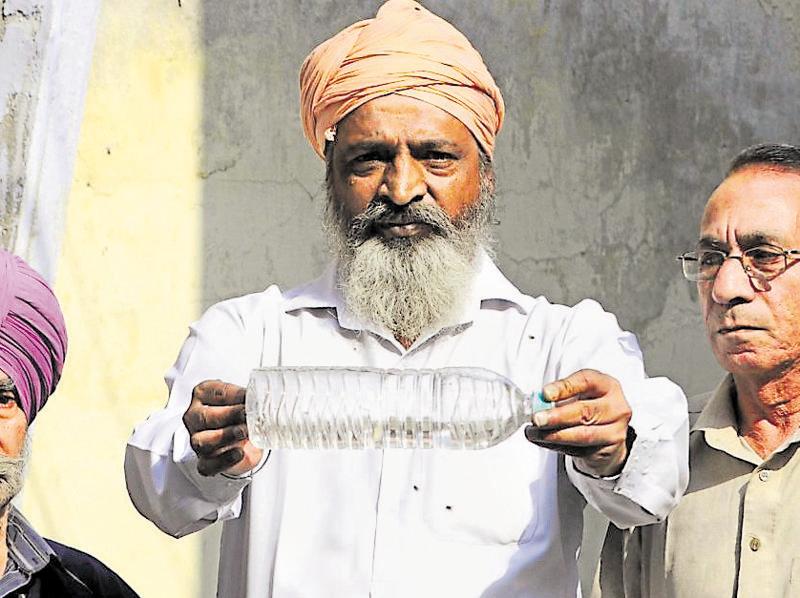 Btank and Sukhdaspura residents complain of contaminated water supply