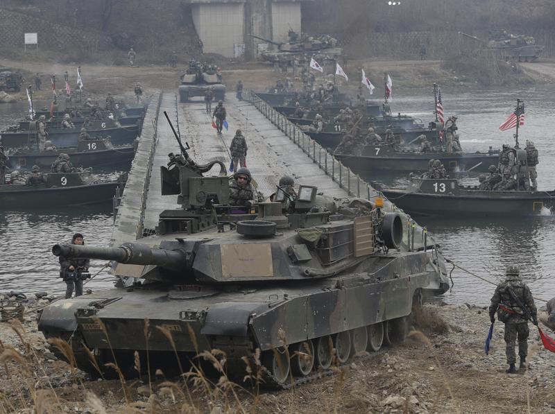 Report warns of Asia arms race if Trump withdraws US forces ...