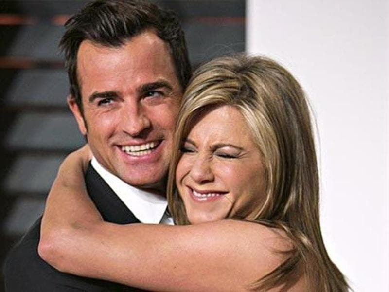 Is Jennifer Aniston adopting kids from Mexico at Brad Pitt’s