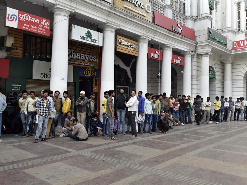 Retired SBI Cashier Kills Himself Suicide Note Blames Demonetisation 