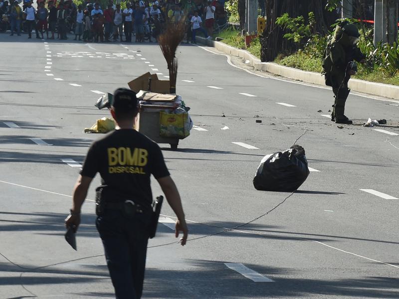 Manila police detonate improvised bomb near US Embassy World News