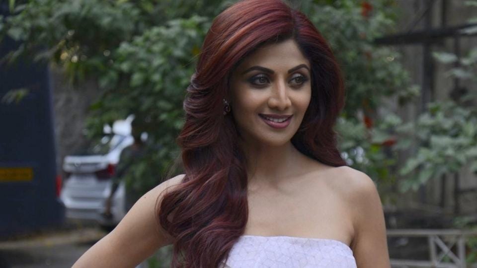 ShilpaShettyReviews: How the actress replied to trolls | Bollywood -  Hindustan Times