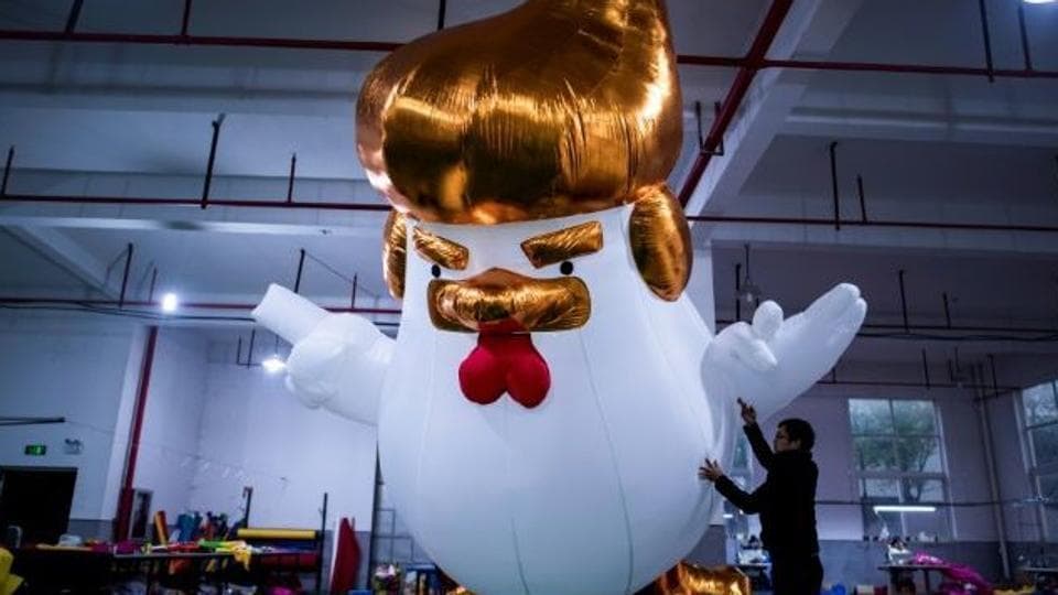 China Factory Turns Out Giant Inflatable Chickens Resembling Donald