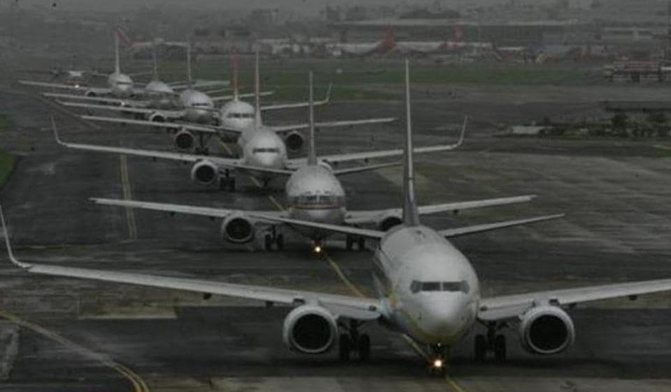 45% of flights were not on time at Mumbai airport in December | Mumbai ...