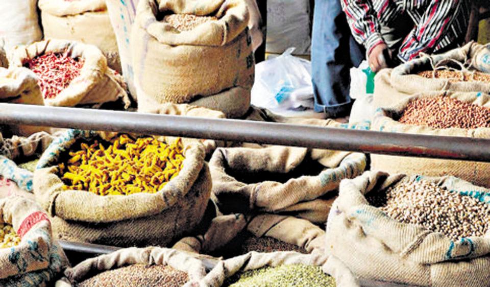 Wholesale Inflation Spikes To 5.25% In Jan, Fuel Prices Rise ...