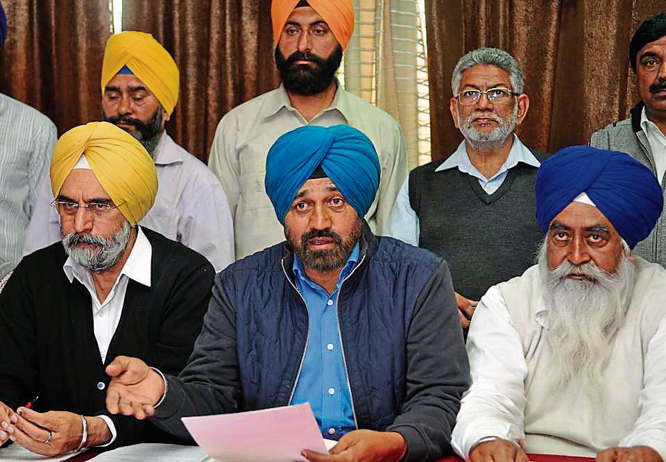 effect Jalandhar growers suffers huge loss, threaten to