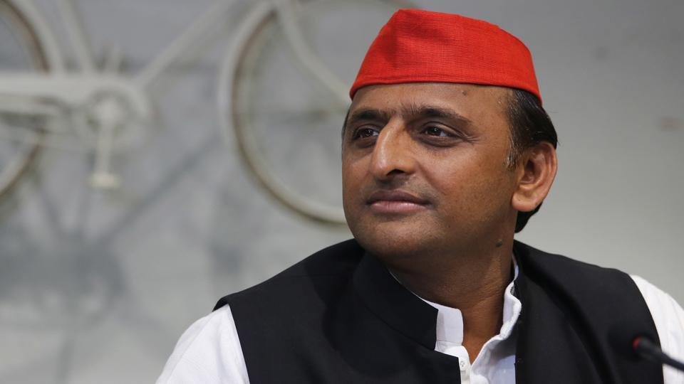 UP elections: Chief minister Akhilesh Yadav resigns | Hindustan Times
