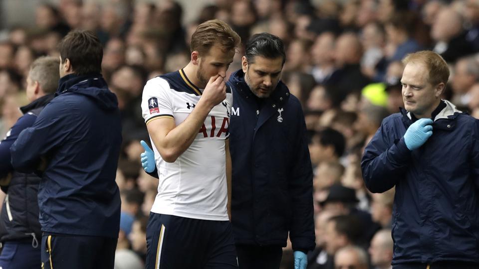 Harry Kane v Dele Alli - Ultimate Super Bowl Challenge ! 