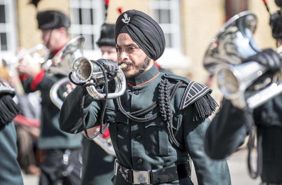 UK armed forces sign covenant with Sikhs World News Hindustan Times