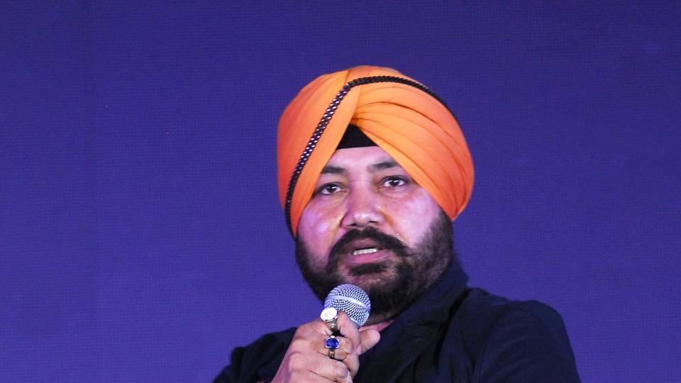 Punjabi singer Daler Mehndi joins BJP