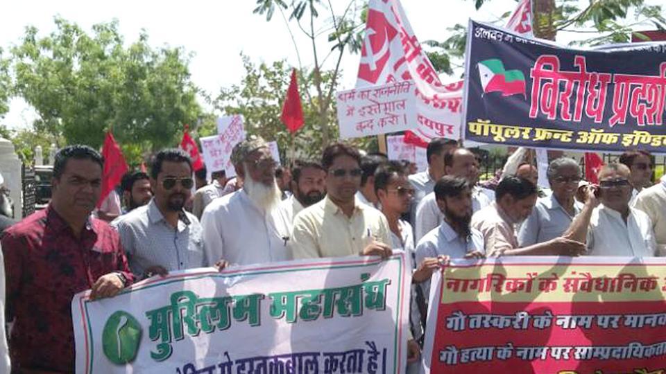 Alwar protest a dud, silent march in Udaipur - Hindustan Times