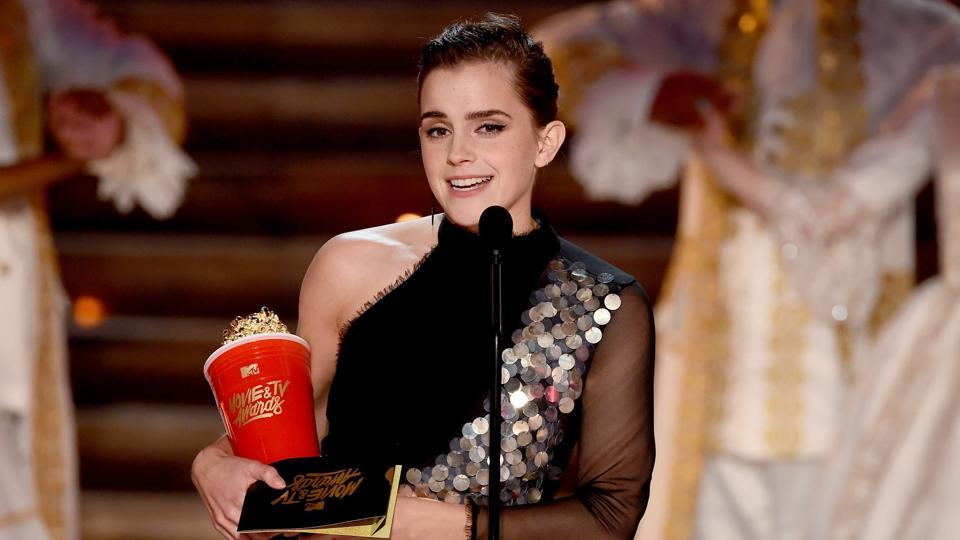 Emma Watson Wins First ‘genderless Award In History For Beauty And The