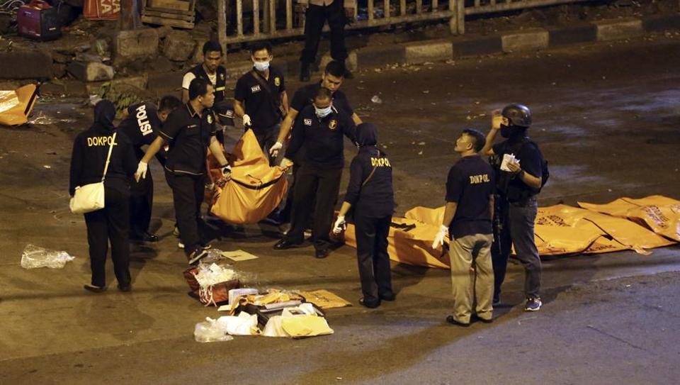 Jakarta: Suspected Suicide Bombers Kill 3 Policemen, Wound 10 In Twin ...