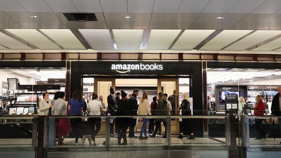 Amazon opens first brick and mortar New York Hindustan Times
