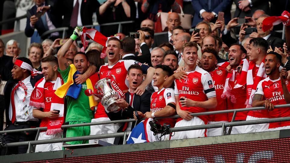 Arsenal Beat Chelsea 2 1 Clinch Record 13th Fa Cup Title Hindustan Times